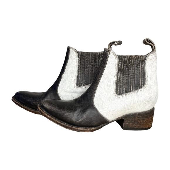 Freebird by Steven Black and White Ankle Boots - Picture 1 of 13
